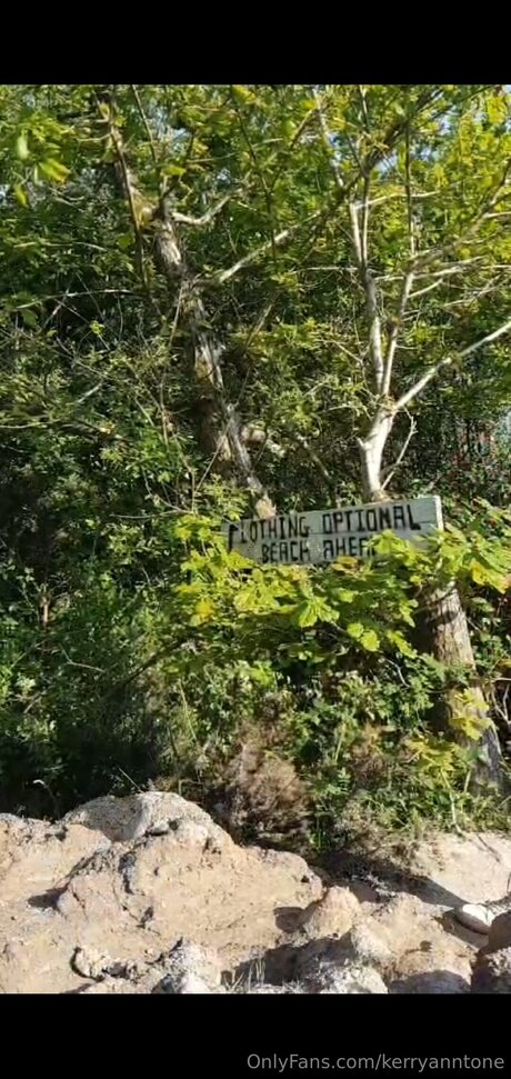 Kerryanntone only fans leak