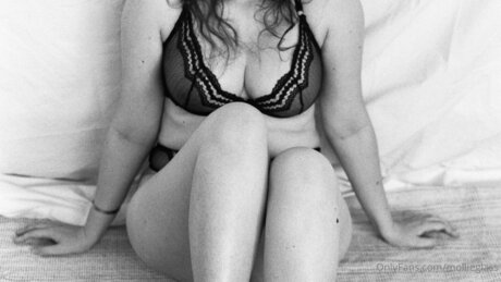 Mollieglass hot onlyfans