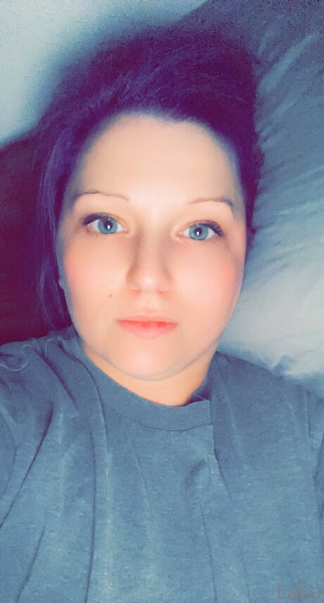 Goldengurl999 on onlyfans