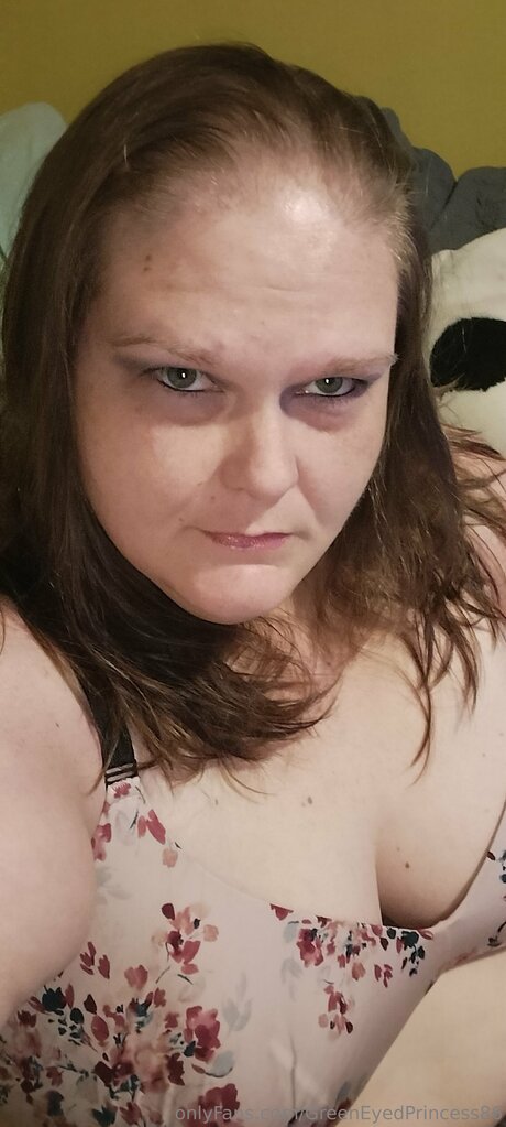 Greeneyedprincess86 onlyfans leaked tits