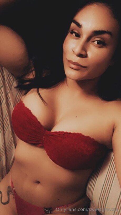 Sweetgrevzla onlyfans xxx