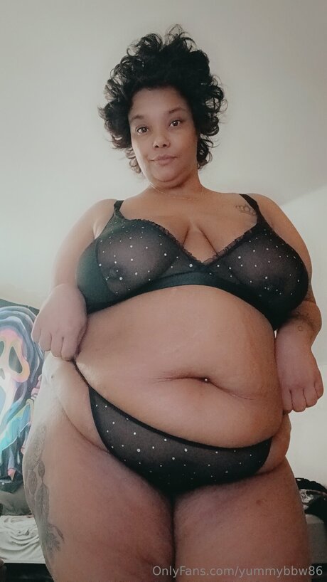 Yummybbw86 onlyfans leaked.