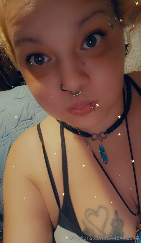 U445402948 onlyfans x