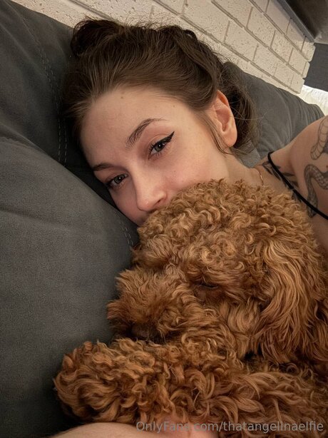 Thatangelinaelfie only fans nude leaks