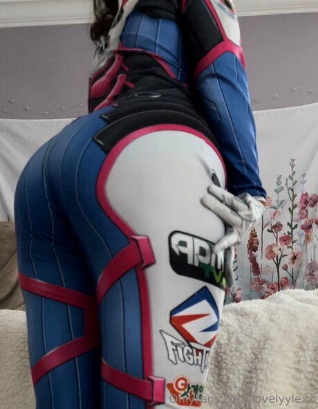 Lovelyylexx only fans review