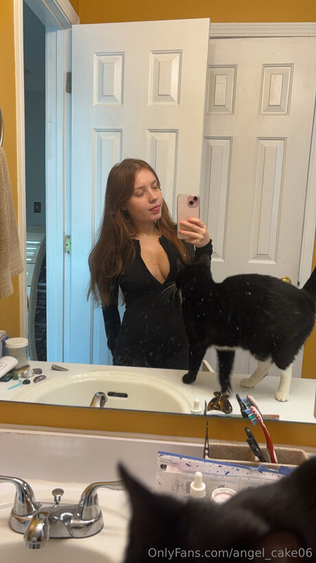 Angel Cake06 only fans pic