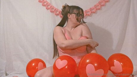 Naturally Naomi Free onlyfans leak