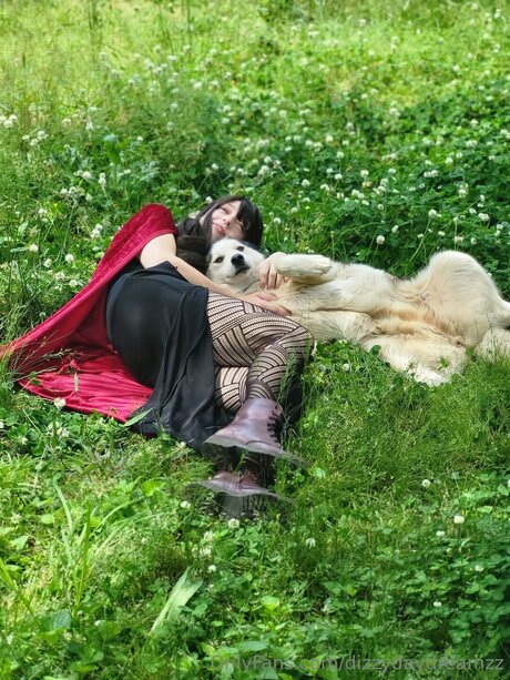 Dizzydaydreamzz only fans free