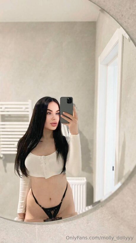 Molly Dollyyy onlyfans naked leaks
