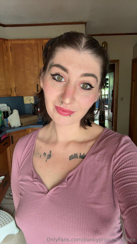 Punkyprincessxofree onlyfans nudes porn