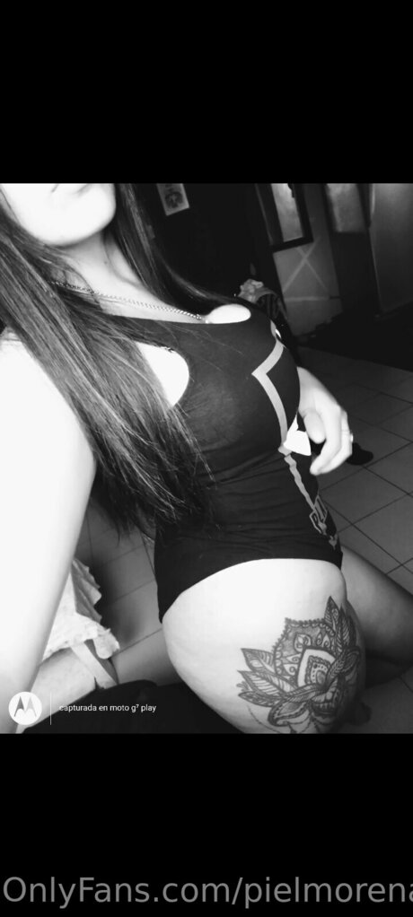 Pielmorena1506 onlyfans nude pictures