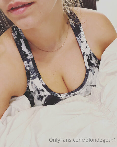 Blondegoth1 onlyfans xxx