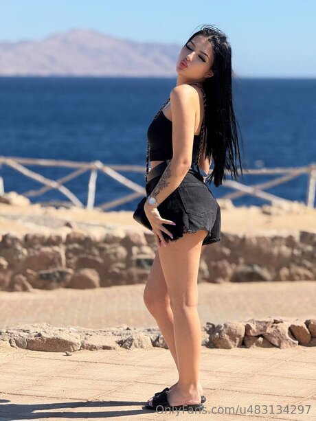 Realzoeyxoxo onlyfans leaked