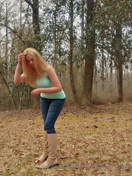 Kissablekink Freee onlyfans boobs