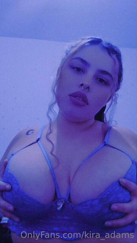Kira Adams onlyfans nude photos