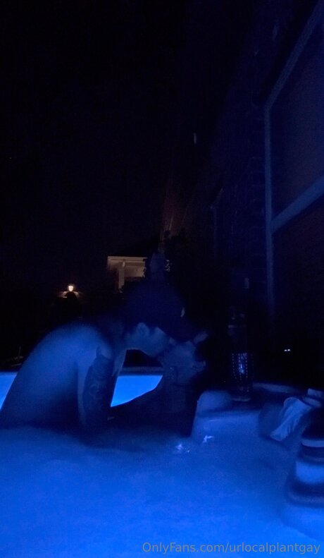 Urlocalplantgay onlyfans model