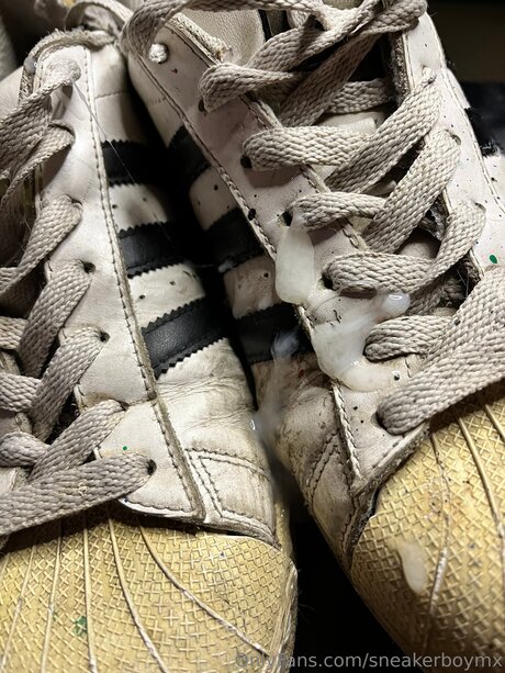 Sneakerboymx onlyfans free