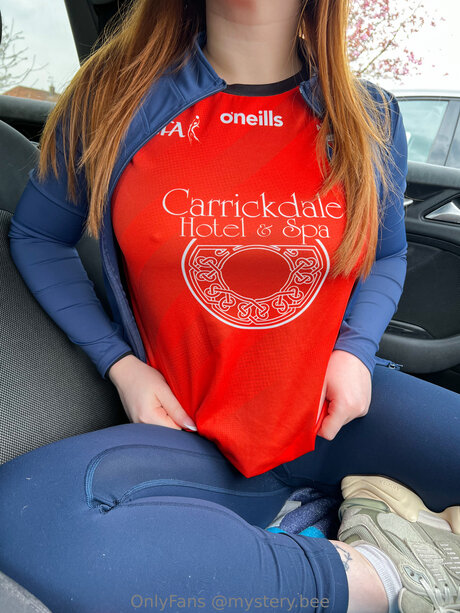 Mystery Bee onlyfans leaked porn