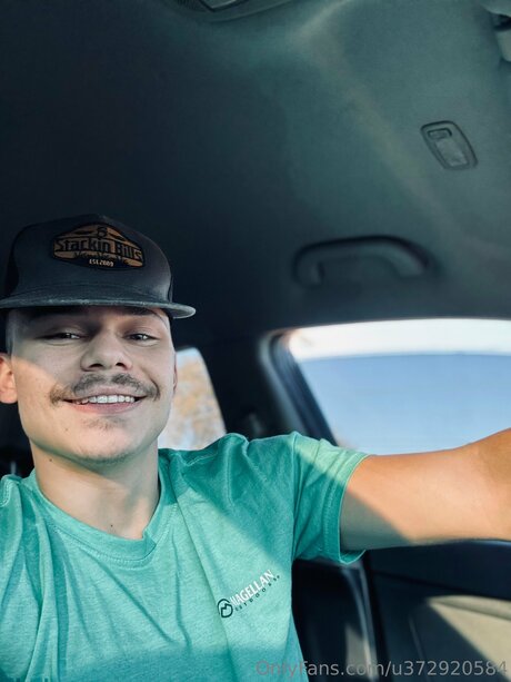 Bluecollar0303 onlyfans naked pics