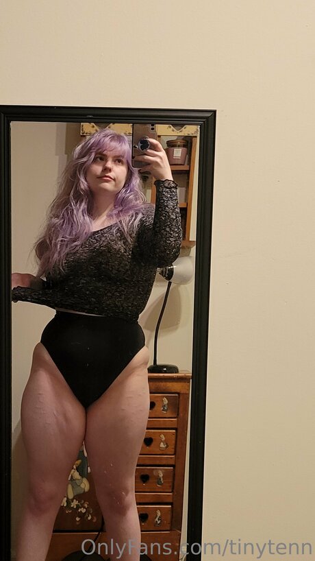 Tinytenn onlyfans leaks.