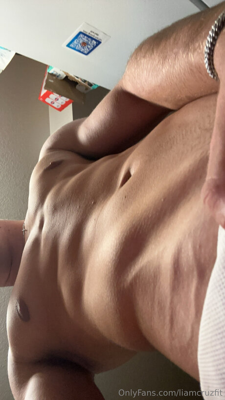 Liamcruzfit onlyfans hot