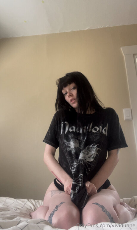 Vividunne naked on onlyfans