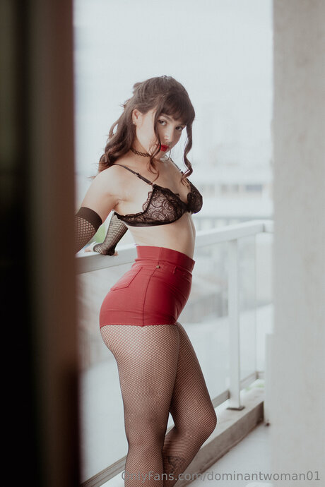 Emmaa Of onlyfans ass