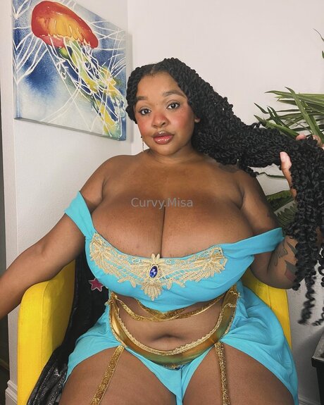 Curvy Misa nude onlyfans leaked