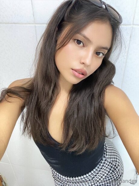 Lexifernandes onlyfans creator