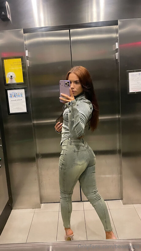 Beaabeea onlyfans model