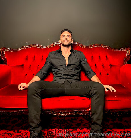 Freeantoniovelez onlyfans leak porn