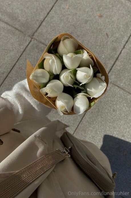 Lunamuhler onlyfans leak sex