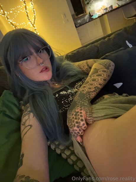 Rose Reality onlyfans boobs