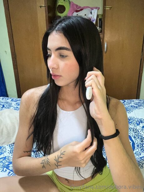 Debora Vibes onlyfans leakes