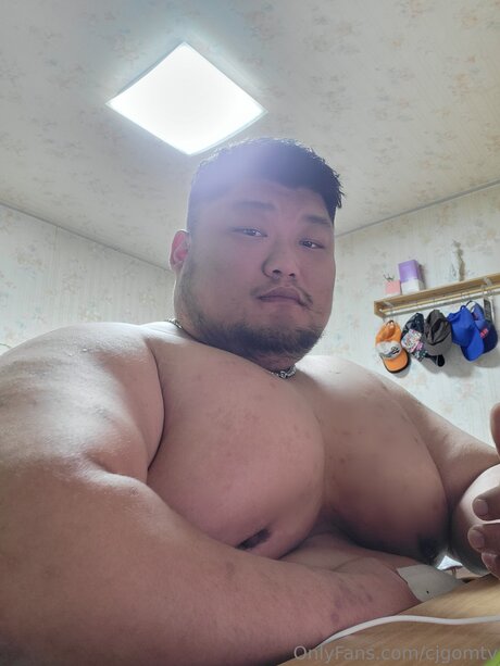 Cjgomtv strip onlyfans