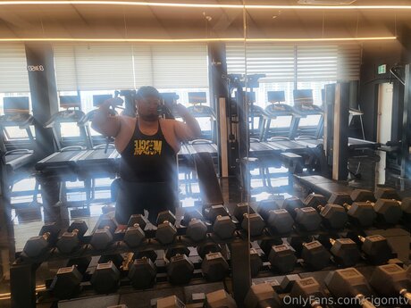 Cjgomtv onlyfans topless