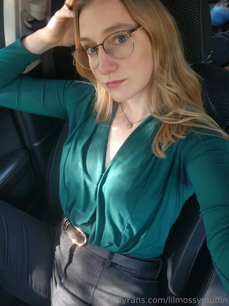 Lilmossymuffn leaked only fans