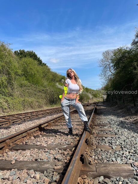 Laceylovewood onlyfans leak porn