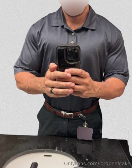 Lordbeefcake onlyfans desnuda