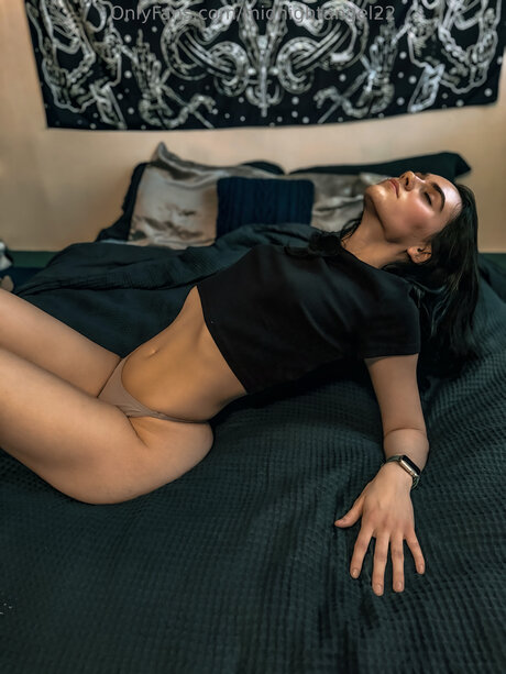 Midnightangel22 naked onlyfans pics