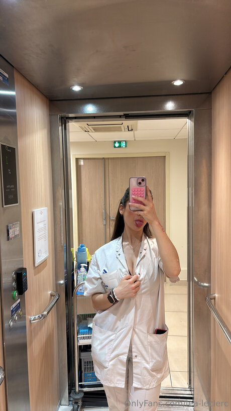 Lea Leclerc new onlyfans