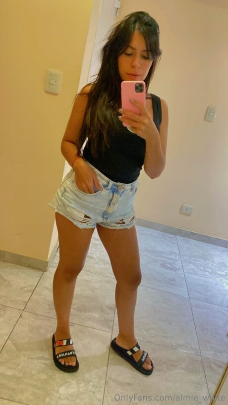 Almie White leaked onlyfans