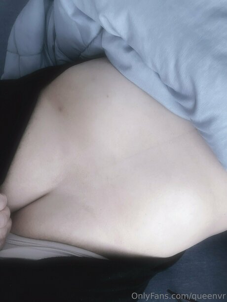 Queenvr onlyfans explicit content