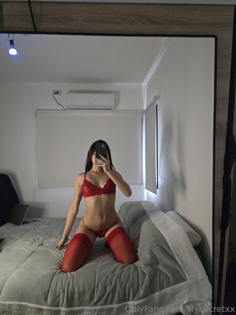Lilysecretxx onlyfans leak nudes