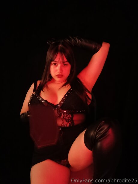 Aphrodite25 onlyfans leaks free