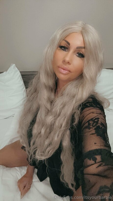 Itsyourbarbie nude onlyfans pics
