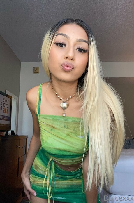 Latinabarbie96 nude onlyfans leaks