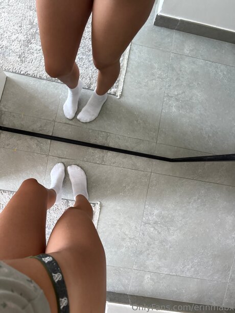 Erinmabx onlyfans naked leaks