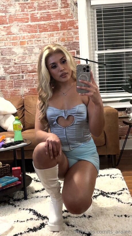 Ts Aralee onlyfans explicit content
