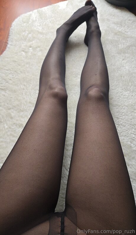 Pop Ruzh onlyfans.